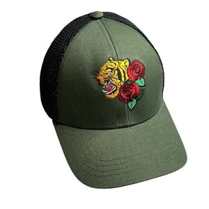 Wild Fable tiger and roses embroidered green and black snap back hat